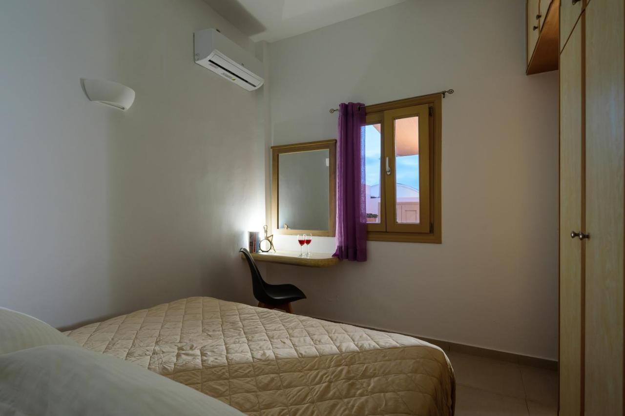 Apartament Heart Of Oia - Private House With Jacuzzi Zewnętrze zdjęcie